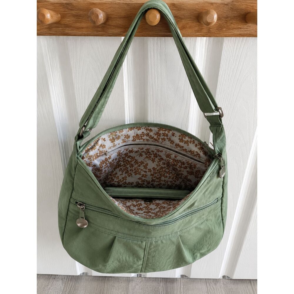 Travelon Olive Green Crossbody Bag Anti Theft Travel Purse Water Resistant New - Picture 3 of 4